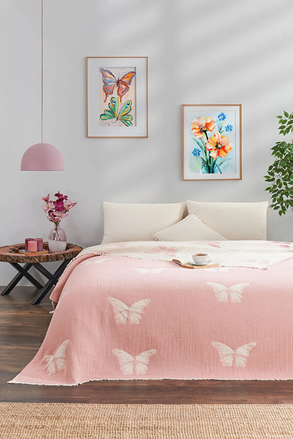 Kelebek Desenli Jakarlı Pike Çift Kişilik (220*240CM)