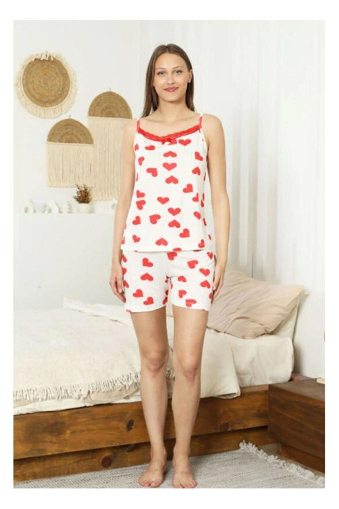 Alimer Kalp Deseli Erkru Renk Şortlu Kadın Pijama Takımı