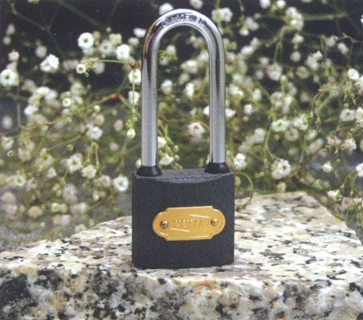 Gri Döküm Uzun Kancalı Asma Kilit 32Mm