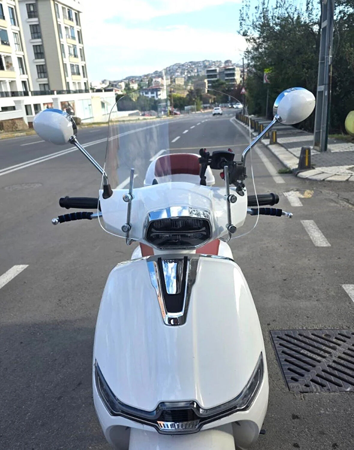 MOTOCAM Küba MT 50 Pro Plus Ön Cam 2024-2025 Model 39cm Şeffaf Renkli 4mm APARATSIZDIR