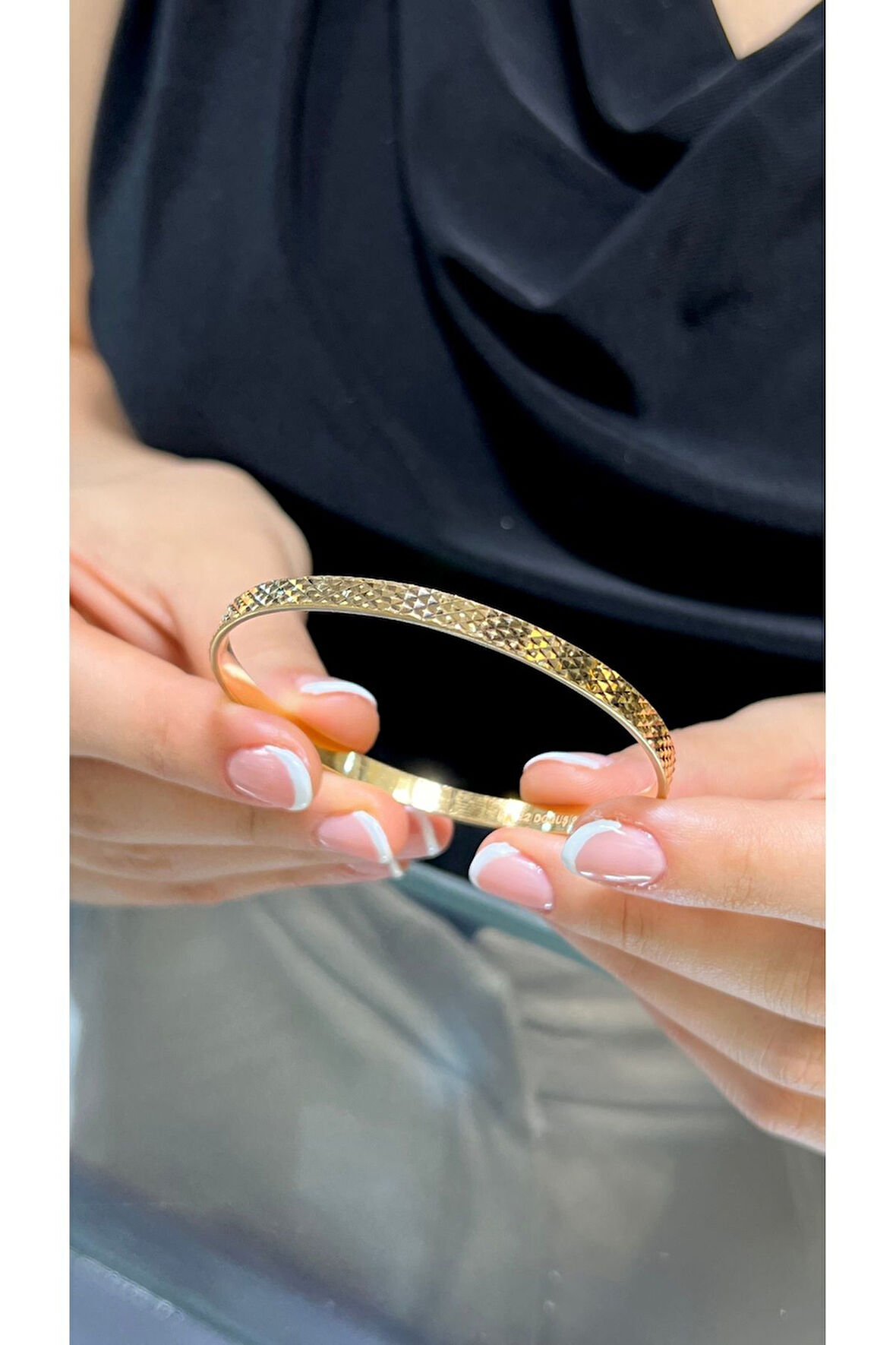 9 gr (GRAM) Yatırımlık Işçiliksiz Cam Kırığı çöp Bilezik 22 Ayar Altın