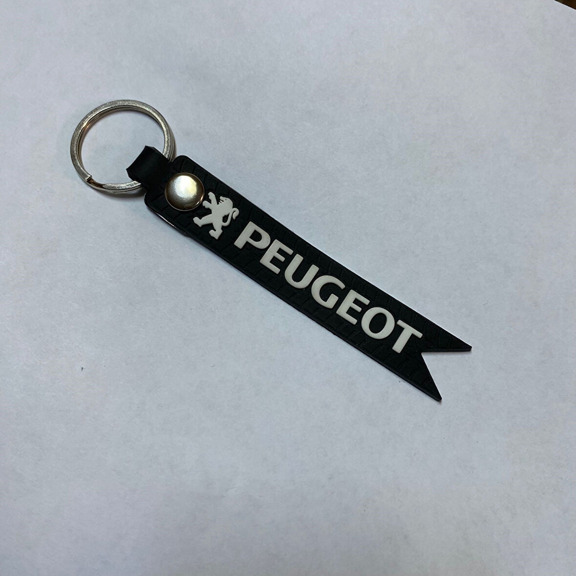 Peugeot Araba Anahtarlığı Anahtarlık