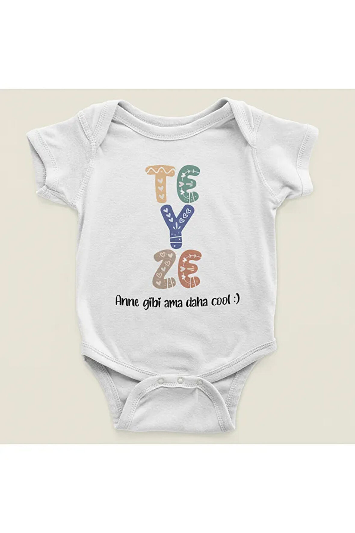 Teyze Anne Gibi Ama Daha Cool Yazılı Pamuklu Yumuşak Unisex Çıtçıtlı Body Zıbın