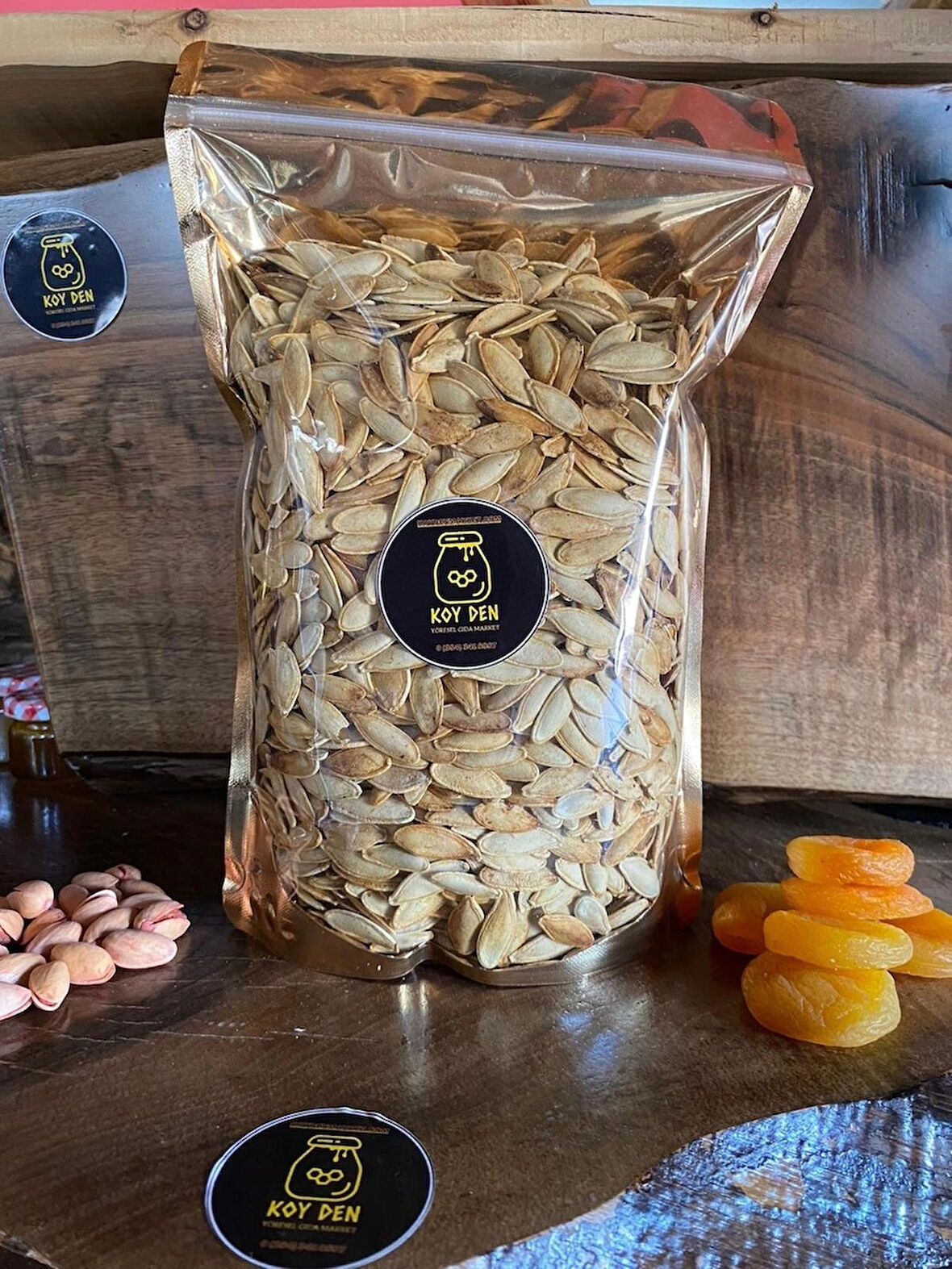 Odun Ateşinde Kavrulmuş Sütlü Kabak Çekirdeği (Tuzlu) - 500 Gram