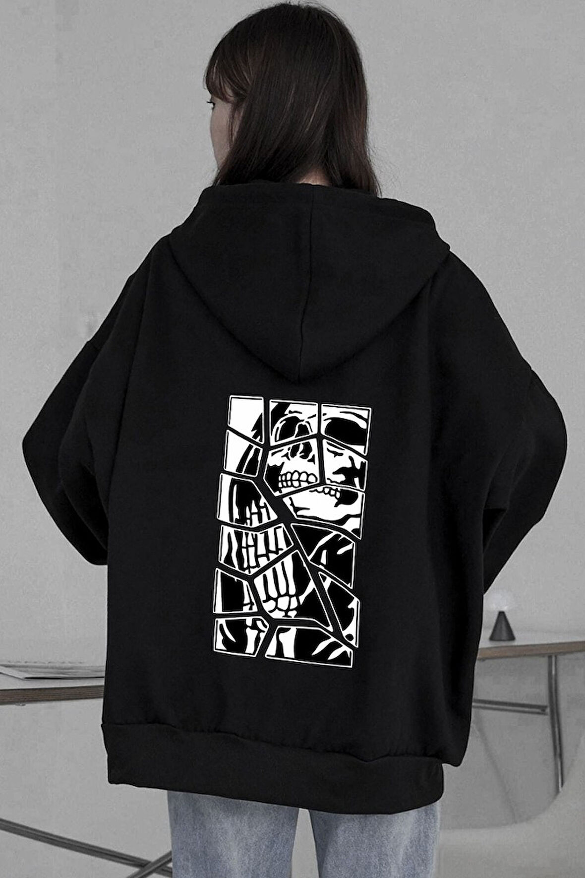 Uyguntarz Unisex Skullcracked Baskılı Sweatshirt