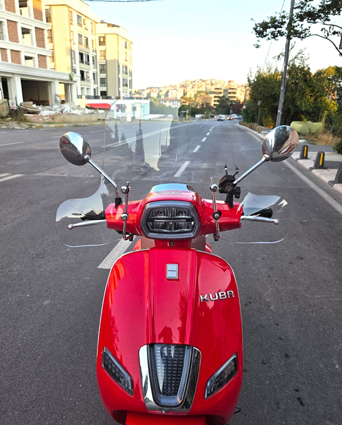 MOTOCAM Kuba Bevely Ön Cam 2022-2025 Model 37cm Şeffaf Renkli 4mm Elcikli APARAT GÖNDERİLMEYECEK