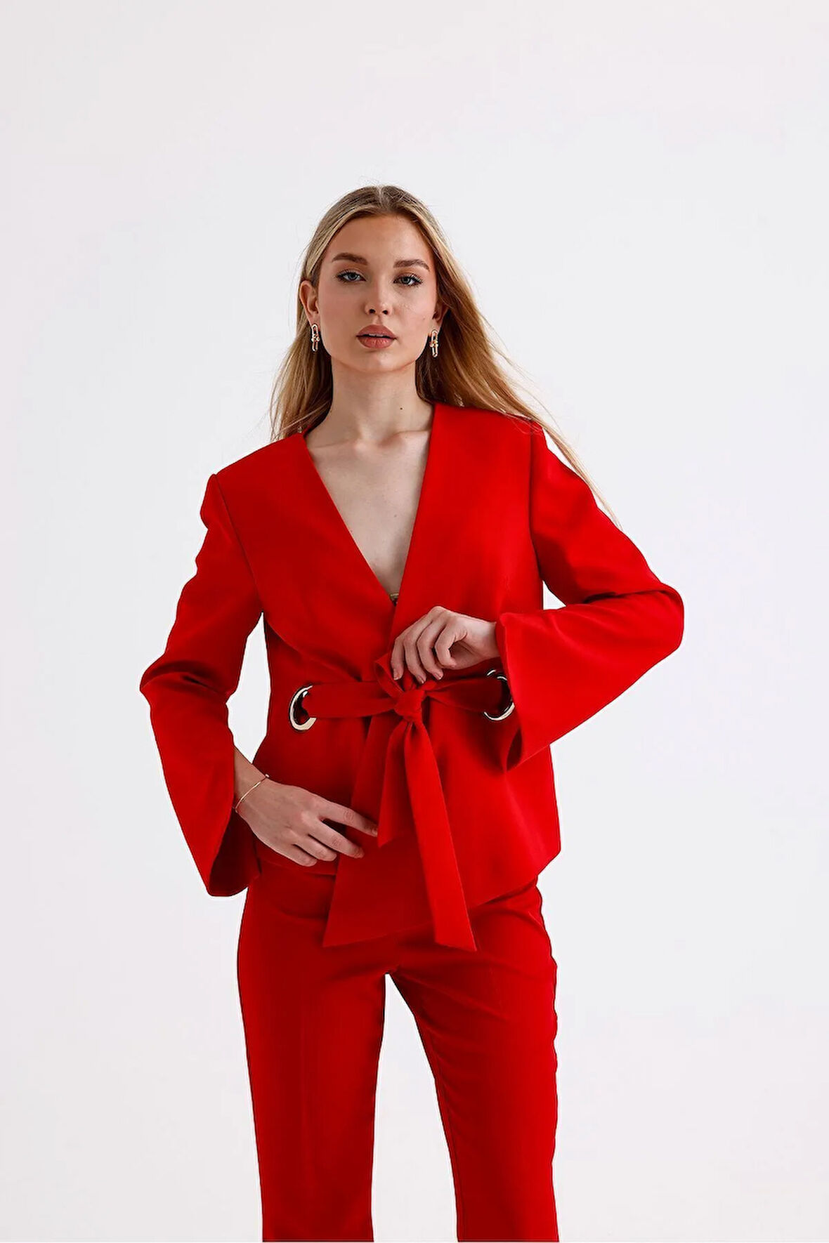 FemiChic Kırmızı Kuşaklı Ceket