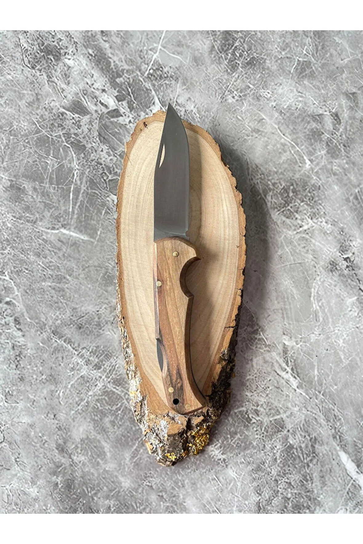 Ceviz Kabzeli Kamp Çakısı – 8,5 cm Namlu – Sırttan Kilitli – Kılıflı – El Yapımı