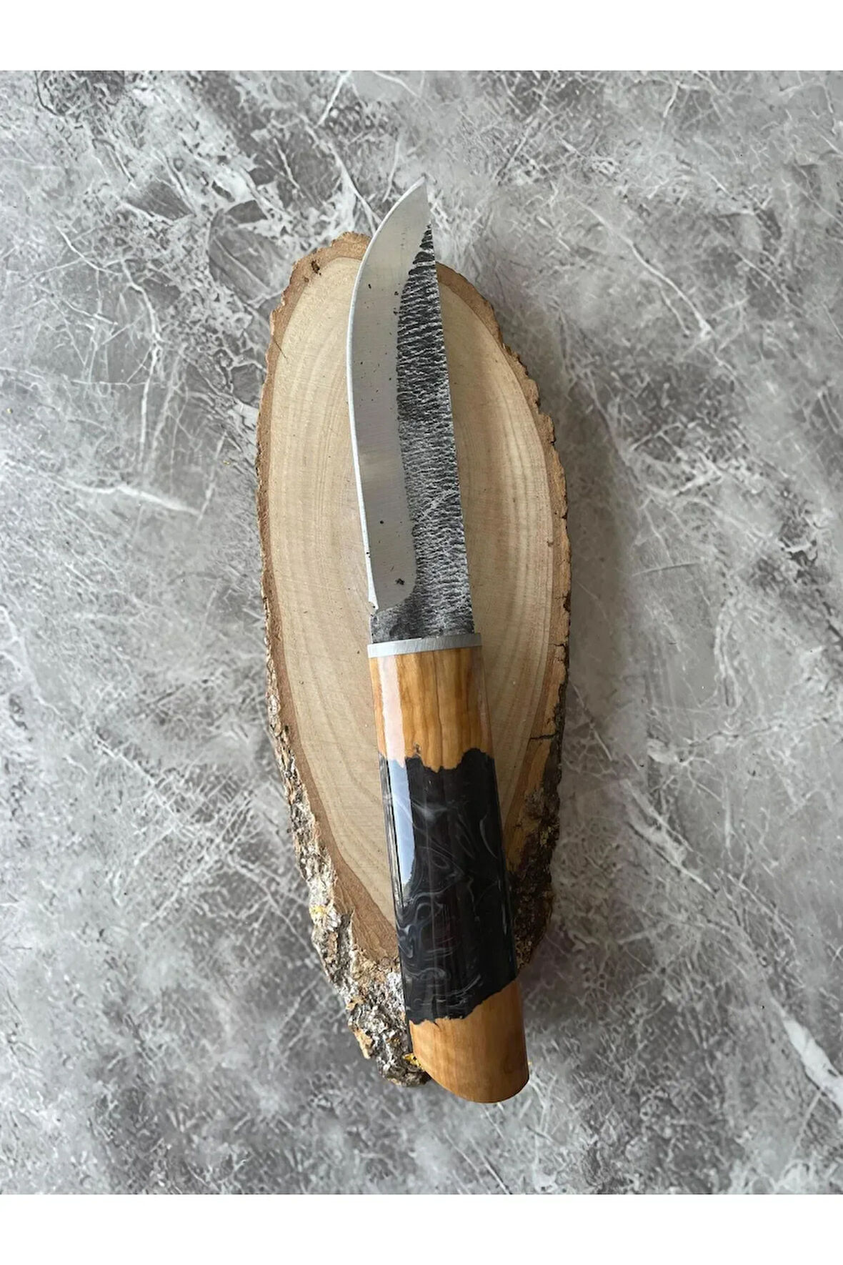 Dövme Çelik Kamp & Av Bıçağı – Hibrit Mor Epoksi Kabze, Gizli Kuyruk, Özel Kılıflı, 25 cm