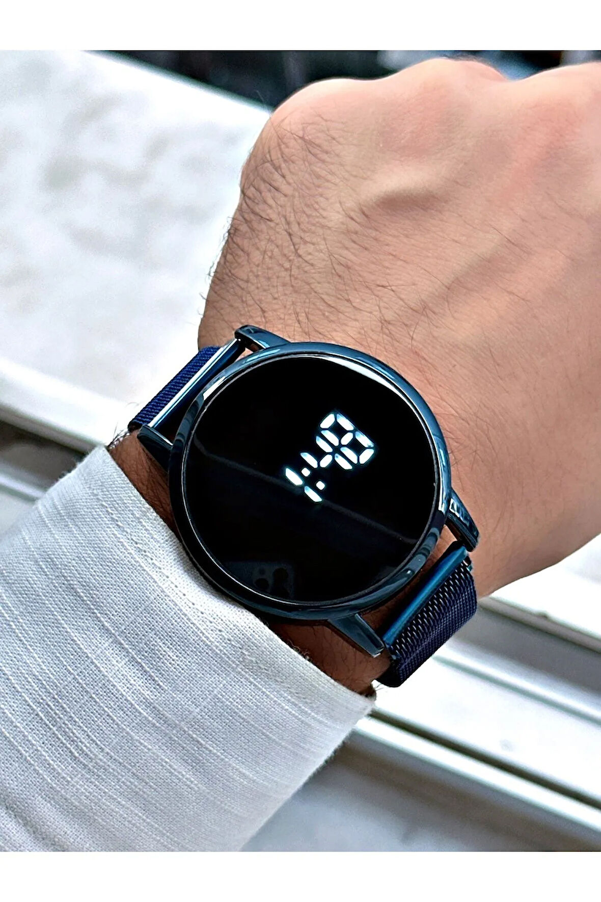 Led Dijital Hasır Mıknatıslı Kordon Erkek Kol Saati