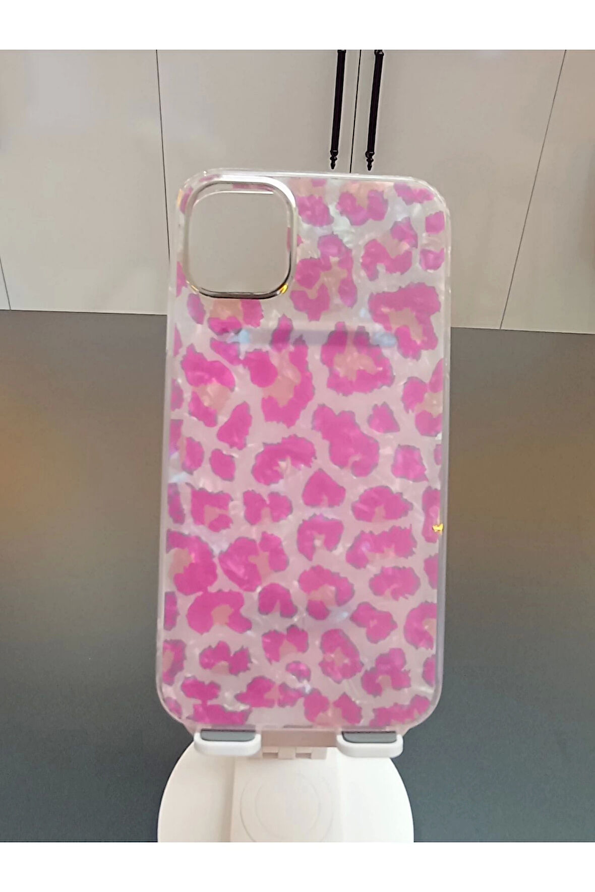 İPhone 11 Leopar Desen Kılıf Sararmaz Ekstra Darbe Korumalı Kapak