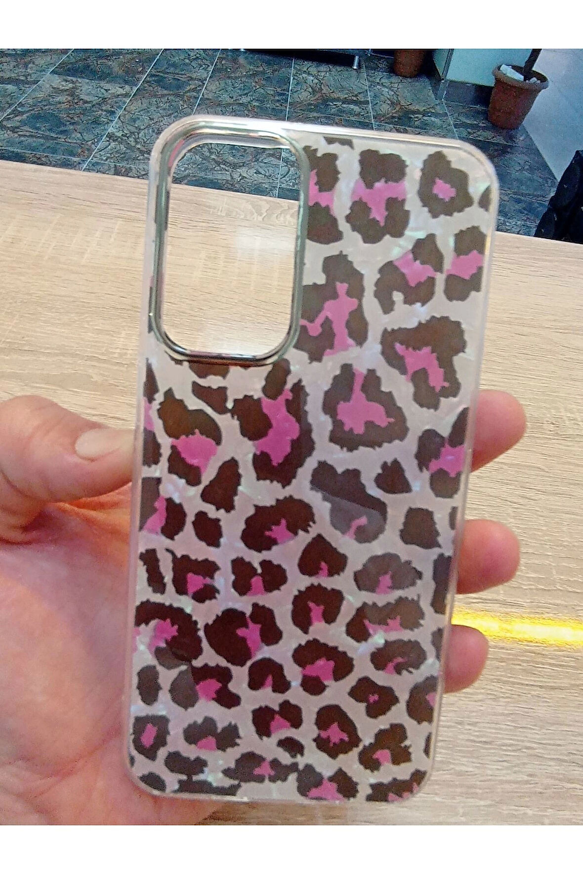 Samsung Galaxy A15 Leopar Desen Hologramlı Kılıf Darbe Korumalı Kapak