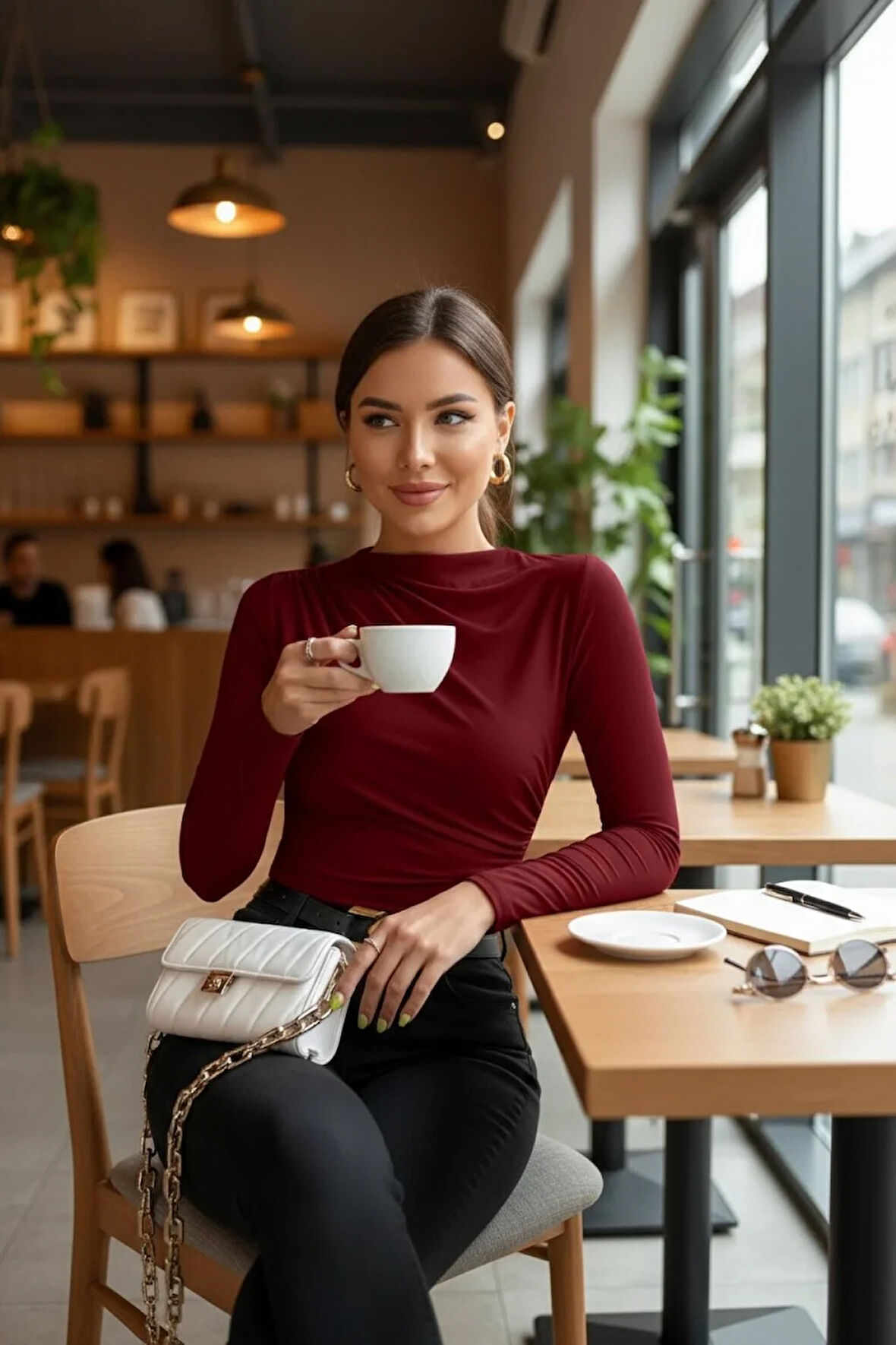 Kadın Belden ve Boyundan Büzgü Detaylı Uzun Kollu Bluz