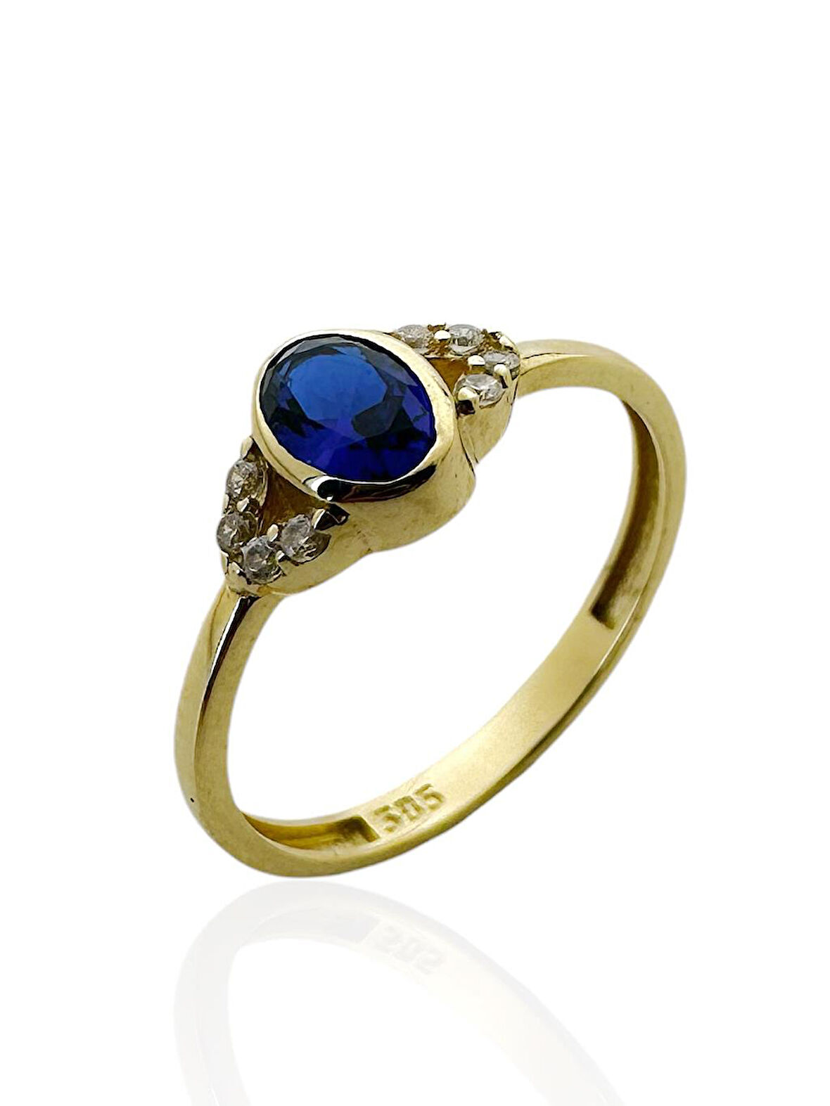 Oval Safir Taş Üst Kalite Özel Tasarım Altın Yüzük