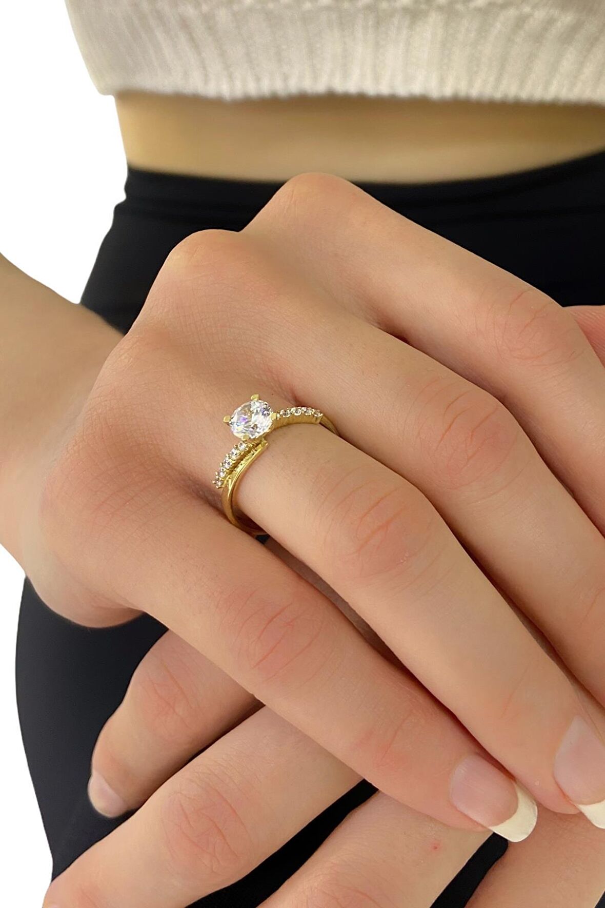 Yeni 5 mm Zirkon Tektaş 8 Ayar Altın Yüzük