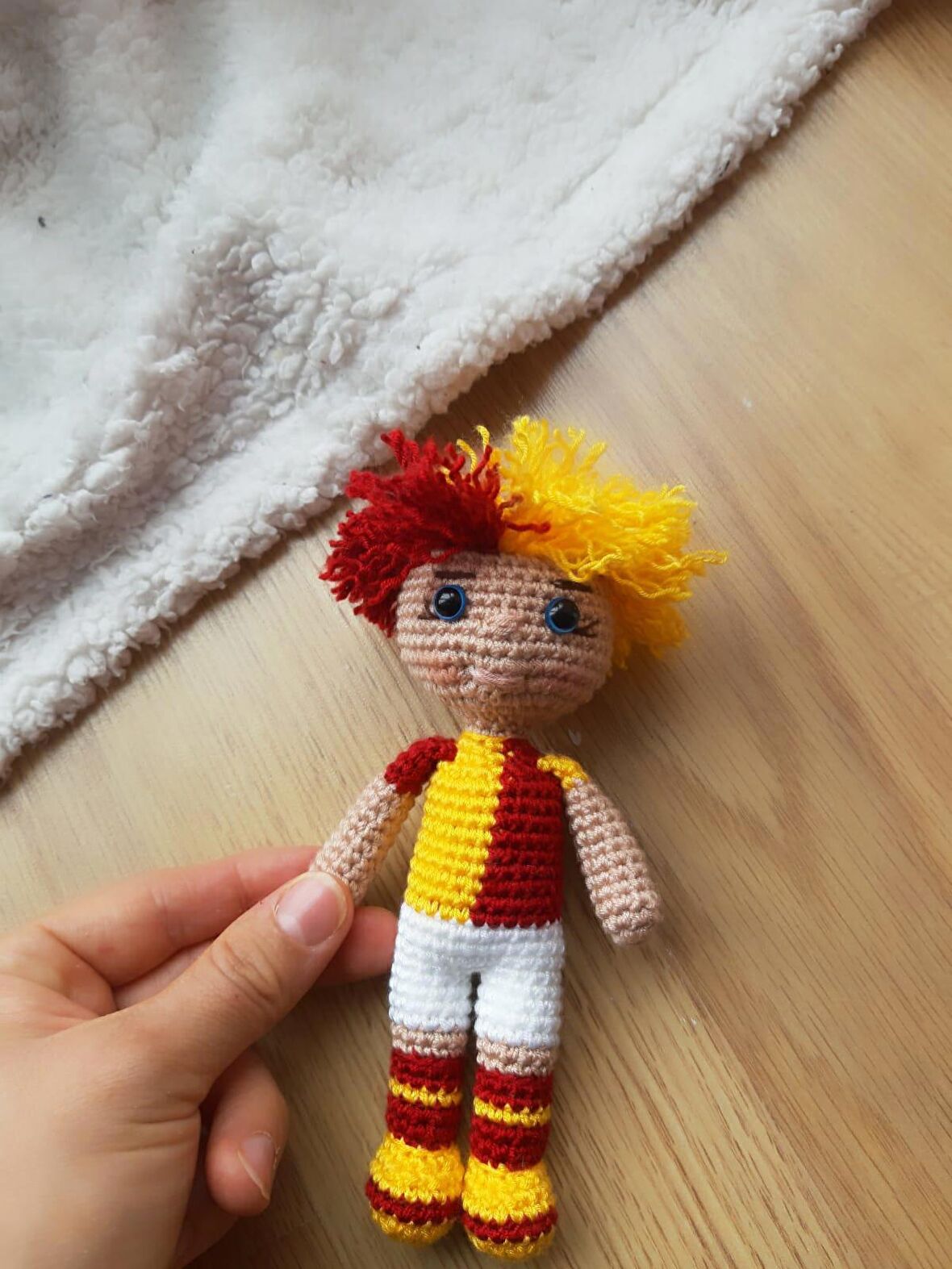 Amigurumi El Örgüsü Galatasaraylı Taraftar sağlıklı Bebek Dişlik&Çıngırak