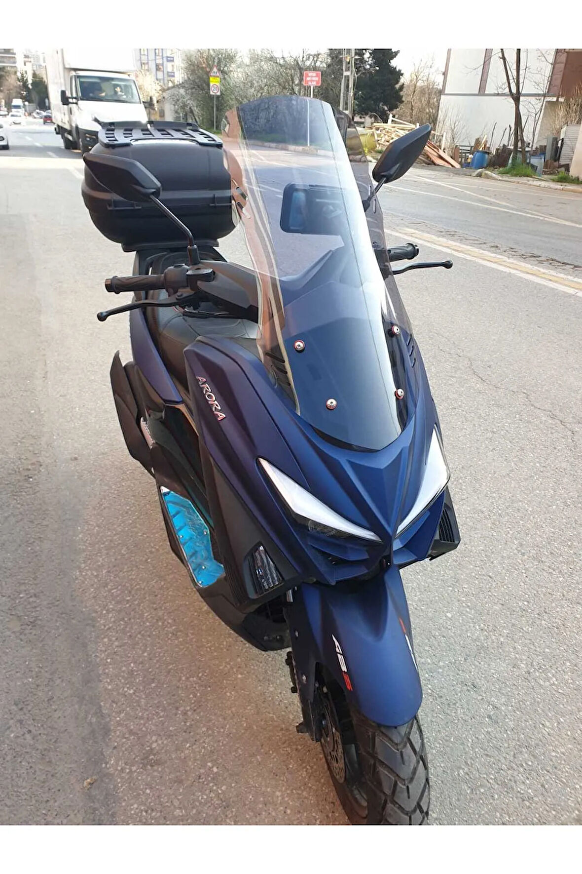 Arora Max T Siperlik Ön Cam 2022 2024 Model 75cm Açıkfüme Renkli 4mm UZUN CAM