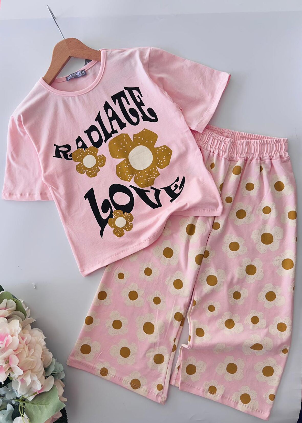 Miniğimin Cicileri Love Papatya Baskılı Samuray Pantolonlu Kız Takım - Pembe