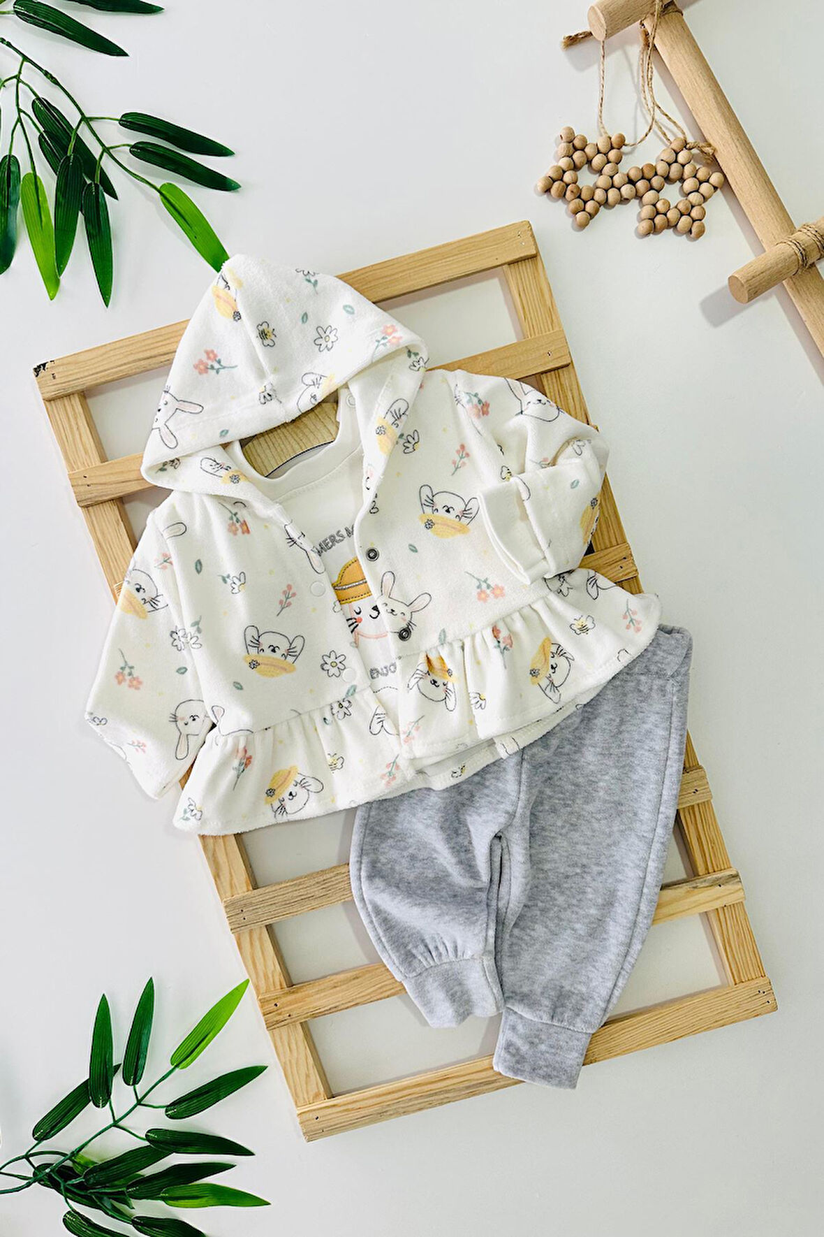 Miniğimin Cicileri Kapüşonlu Kız Bebek Kadife 3 Lü Takım - Gri