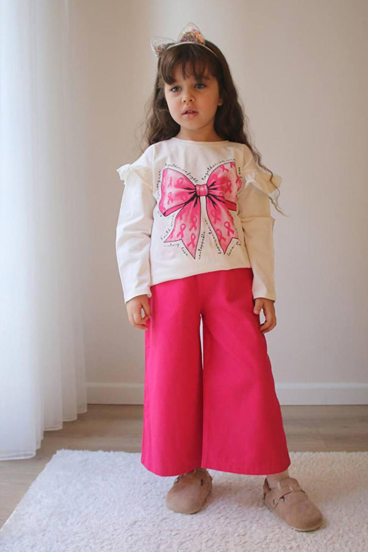 Miniğimin Cicileri Fiyonk Baskılı Omuz Detaylı Sweat Gabardin Pantolon Kız Çocuk Takım - Pembe