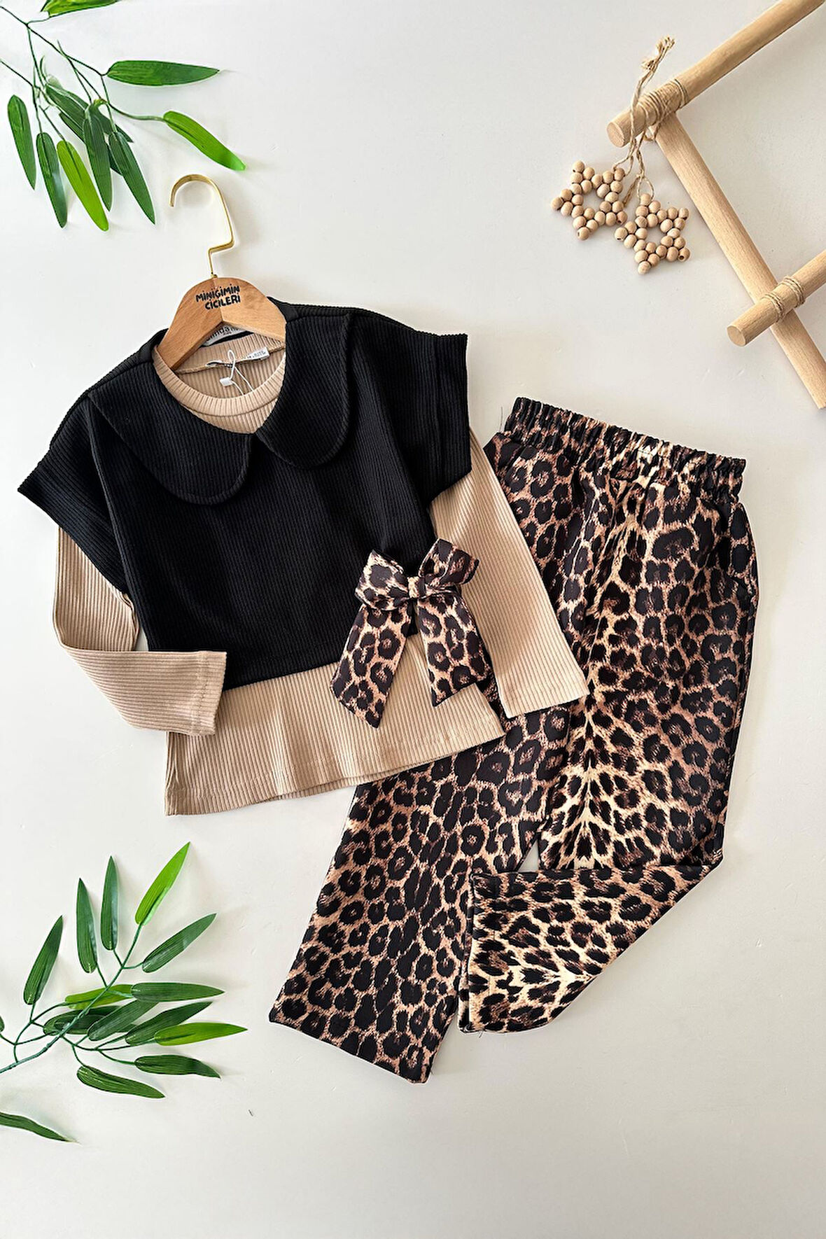 Miniğimin Cicileri Leopar Fiyonk Detaylı 3 lü Kız Çocuk Takım - Kahve