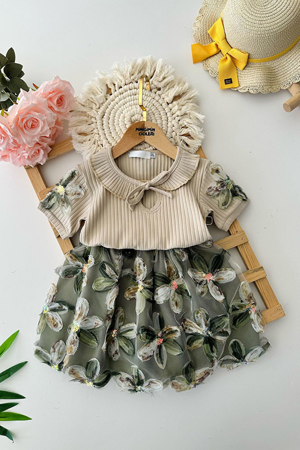 Miniğimin Cicileri Eteği Zambak Desenli Renkli Payetli Kız Çocuk 2 li Takım - Yeşil