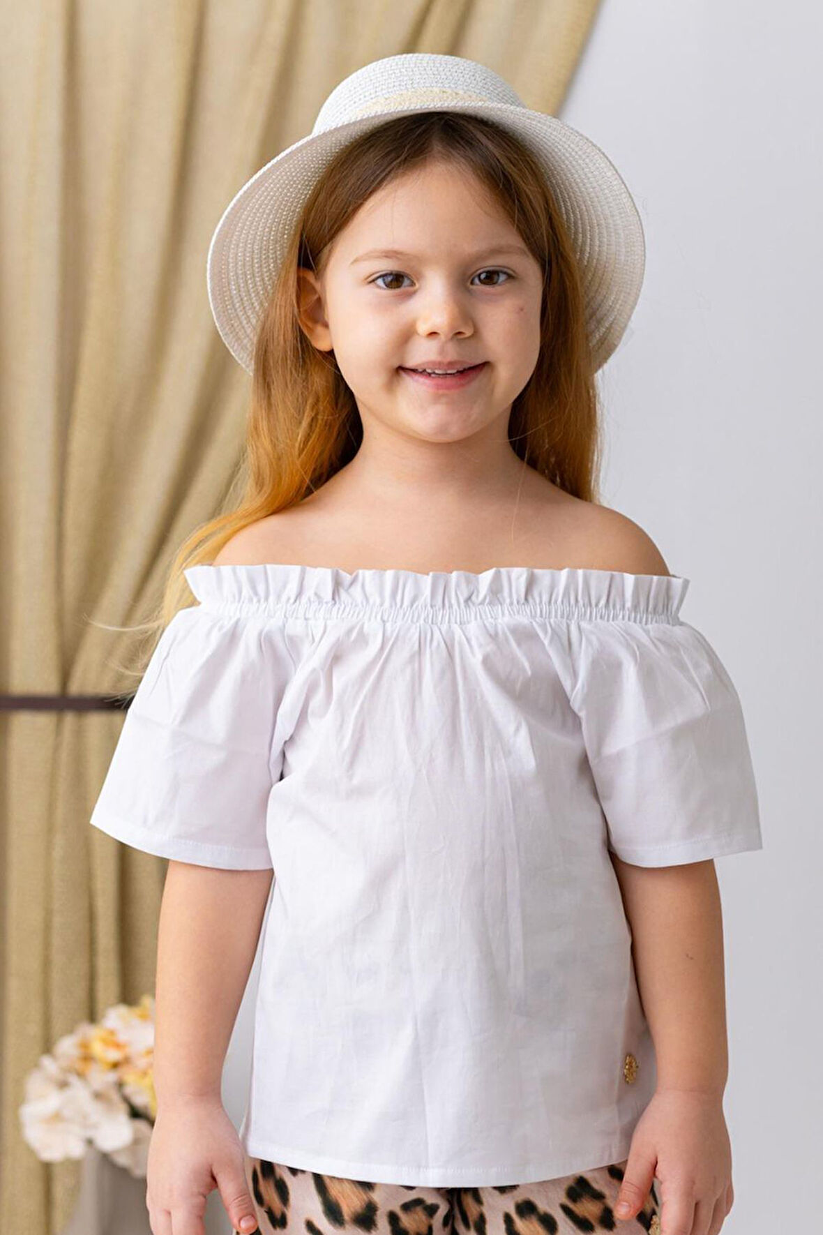 Miniğimin Cicileri Fiyonk Detaylı Leopar Desenli Kız Çocuk Takım - Beyaz