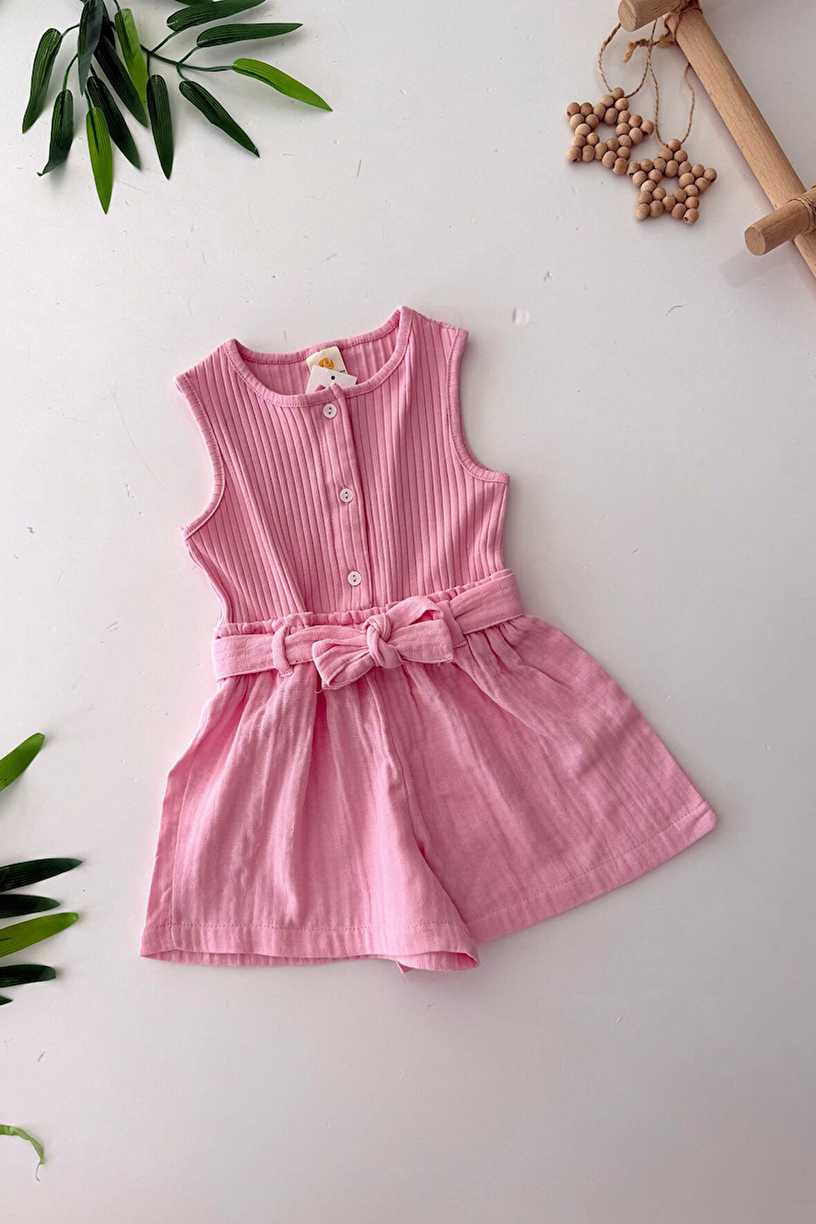 Miniğimin Cicileri Düğme Detaylı Pamuklu Müslin Şort Detaylı Kız Bebe Tulum - Pembe