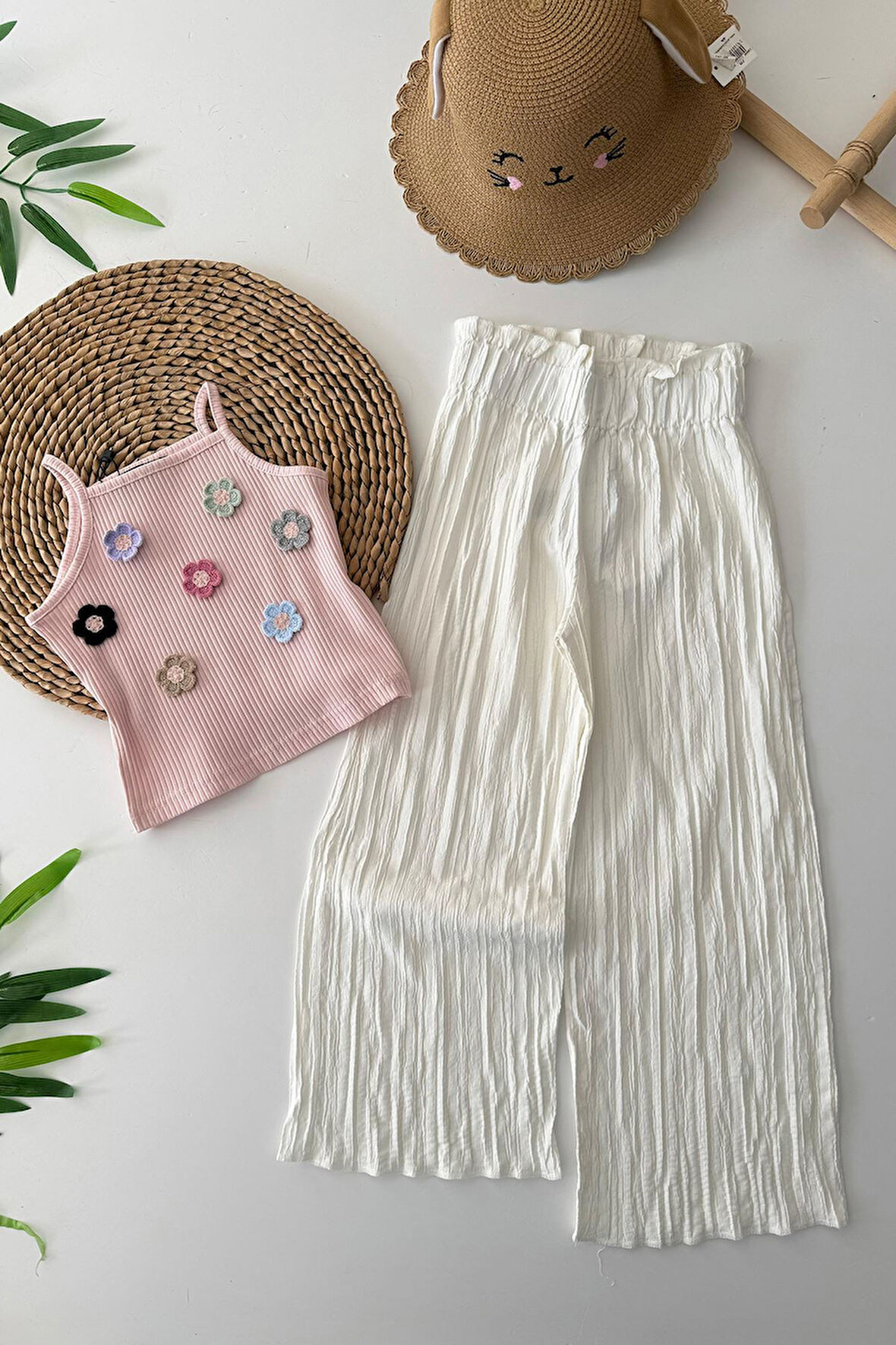 Miniğimin Cicileri Papatya Örgü Detaylı Bol Pantolonlu Kız Çocuk 2 li Takım - Krem