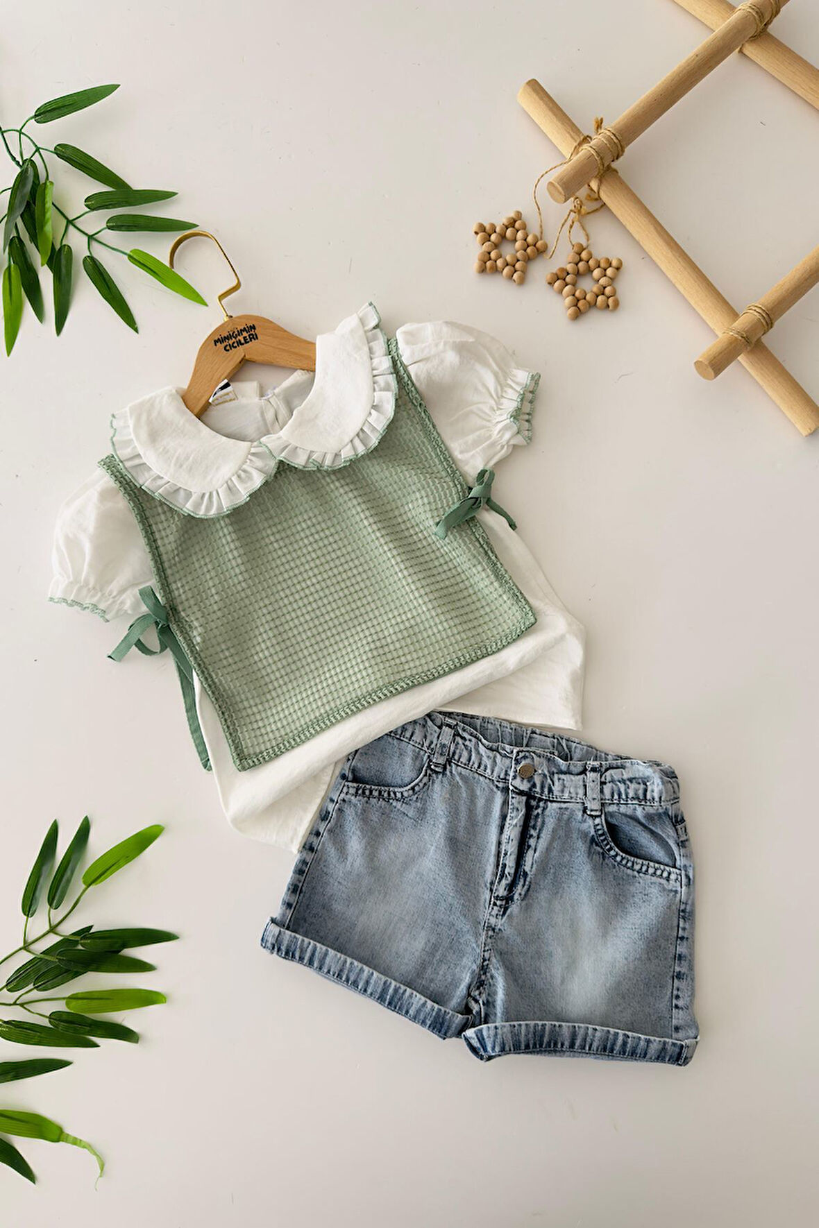 Miniğimin Cicileri Ayrobin Gömlekli File Aksesuar Yelekli Kız Çocuk 3 lü Takım - Yeşil