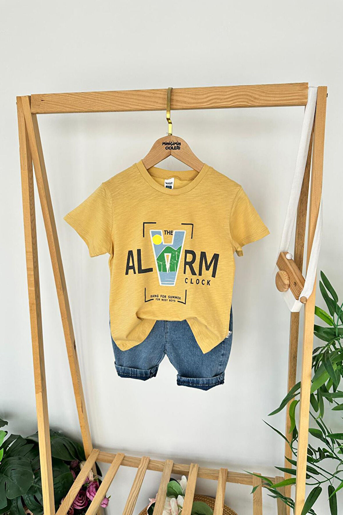 Miniğimin Cicileri Alarma Baskılı Penye Kot Şortlu Erkek Çocuk Takım - Sarı