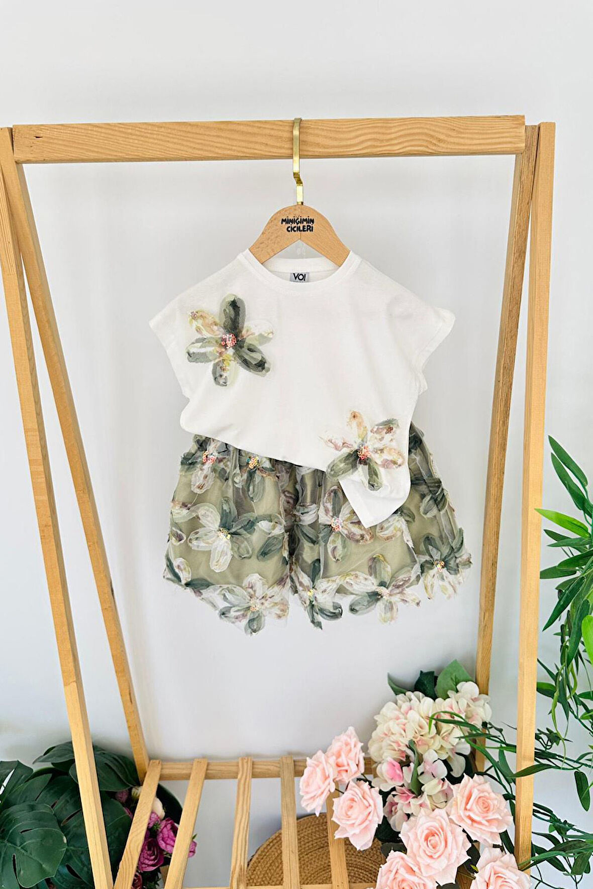 Miniğimin Cicileri Zambak Detaylı Tül Etekli Kız Çocuk Etekli Takım - Yeşil