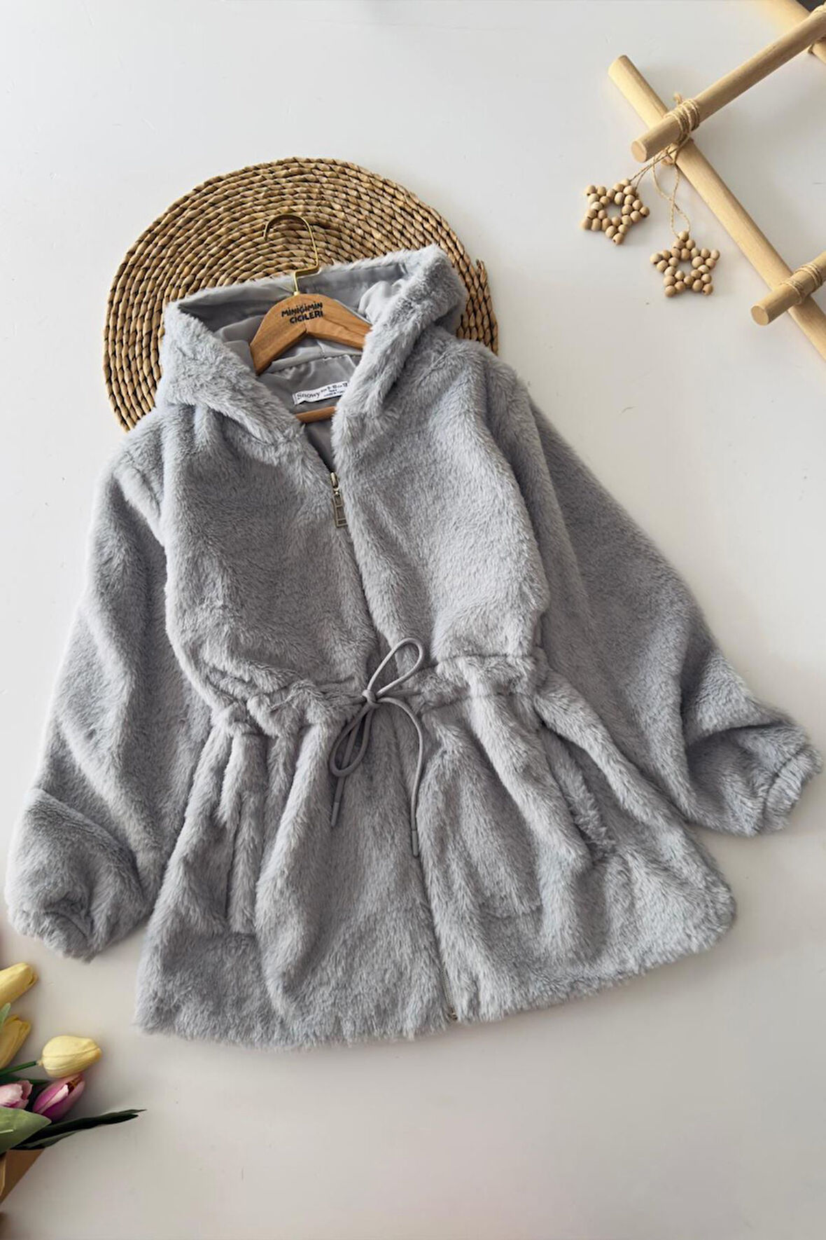 Miniğimin Cicileri Belden Bağcık Detaylı Kapüşonlu Peluş Kız Çocuk Mont - Gri