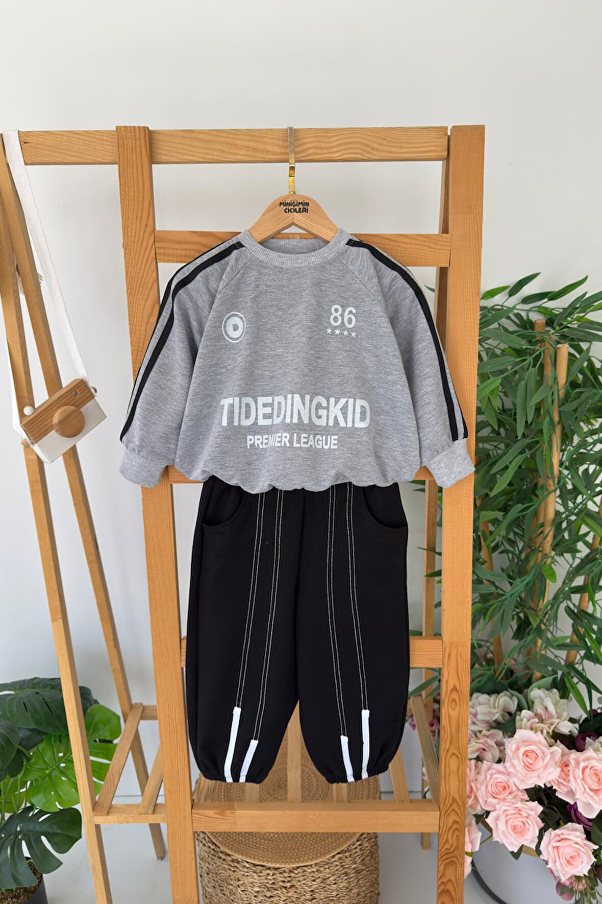 Miniğimin Cicileri Erkek Çocuk Şerit Detaylı Sweatshirt ve Eşofman Altı Spor Takım 2’li - Gri