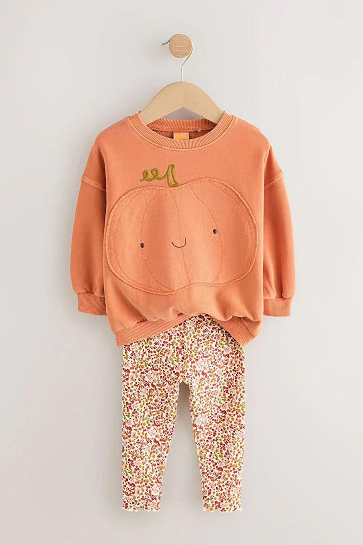 Miniğimin Cicileri Oversize Balkabağı Desenli Çiçek Taytlı Kız Çocuk Takım - Turuncu