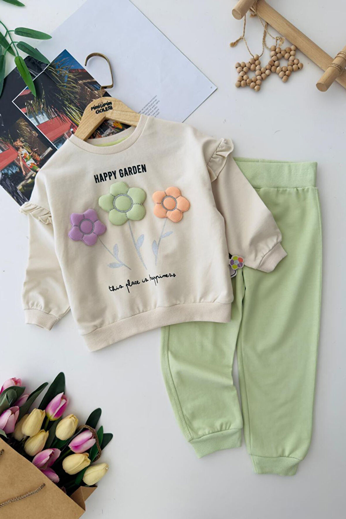 Mimiğimin Cicileri Renkli Papatya Desenli Kız Çocuk Pamuklu Penye Takım - Yeşil