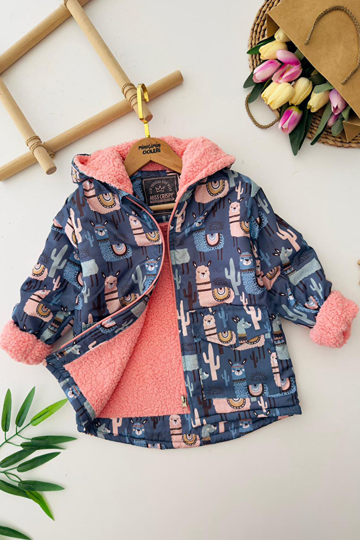 Miniğimin Cicilerin Lama Desenli Kapüşonlu Kız Çocuk Kürklü Kışlık Mont - Lacivert