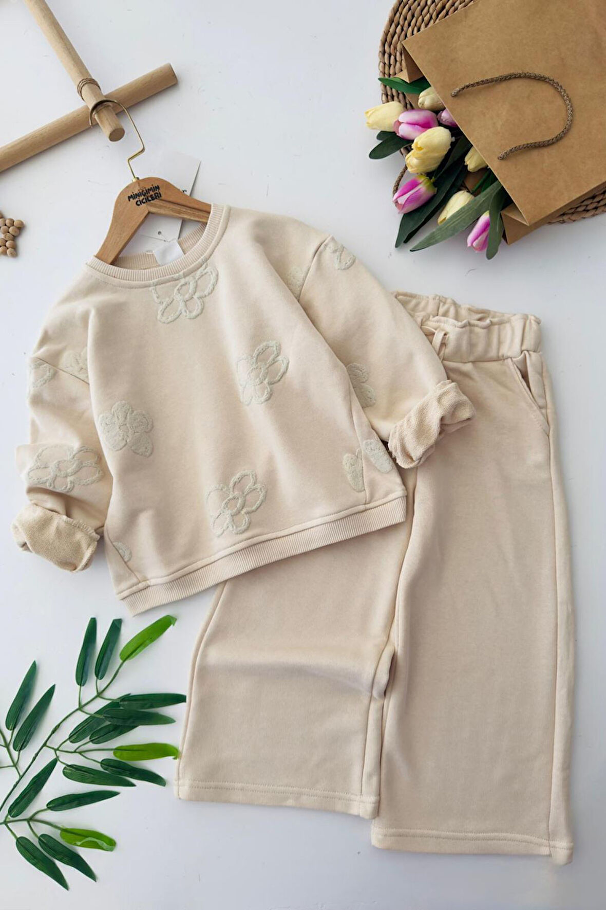 Miniğimin Cicileri Simli Papatya Detaylı Kız Çocuk Oversize 2 li Takım - Krem