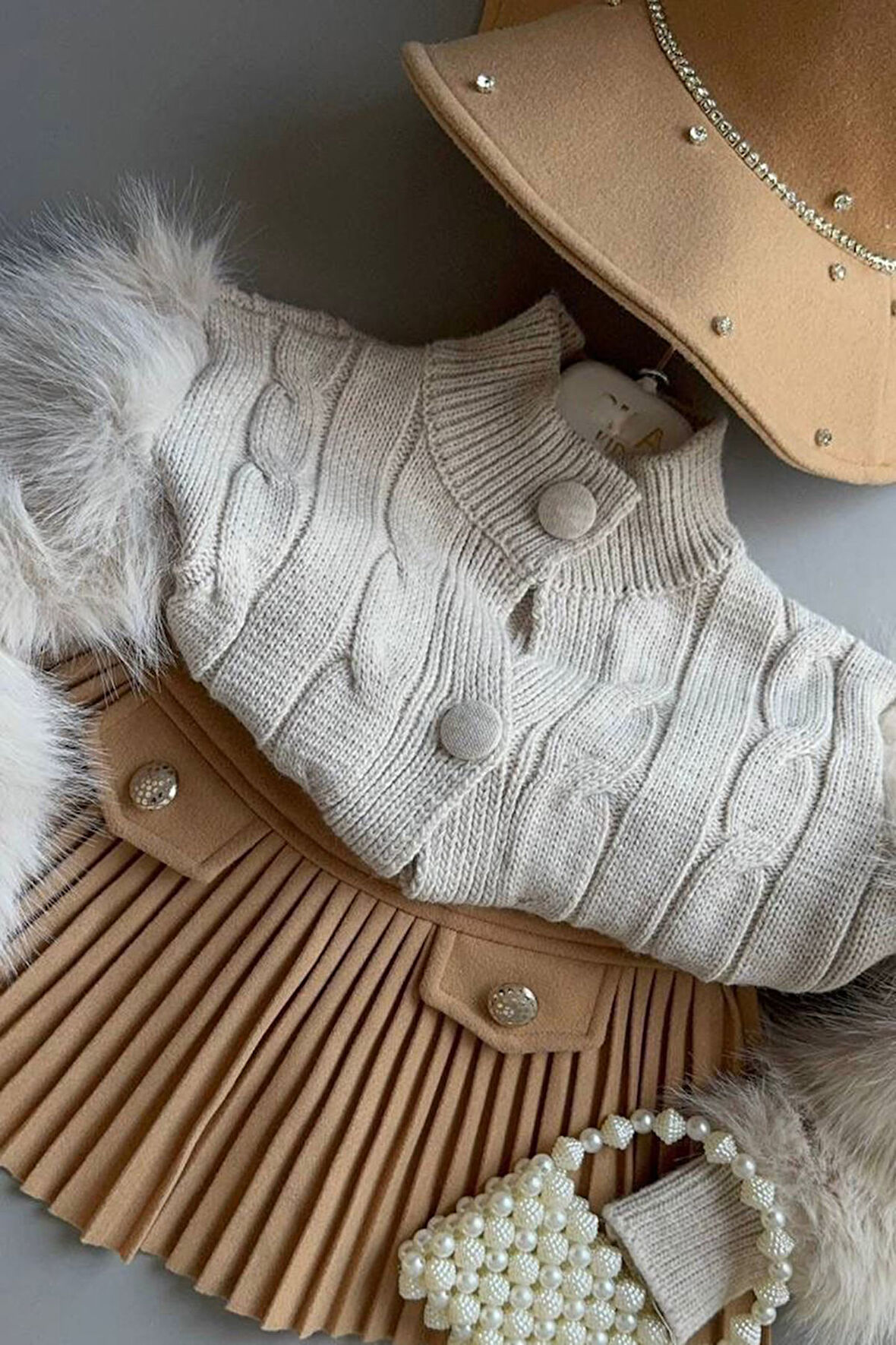 Miniğimin Cicileri Kolları Kürklü Triko 4 parça Kız Çocuk Takım - Camel