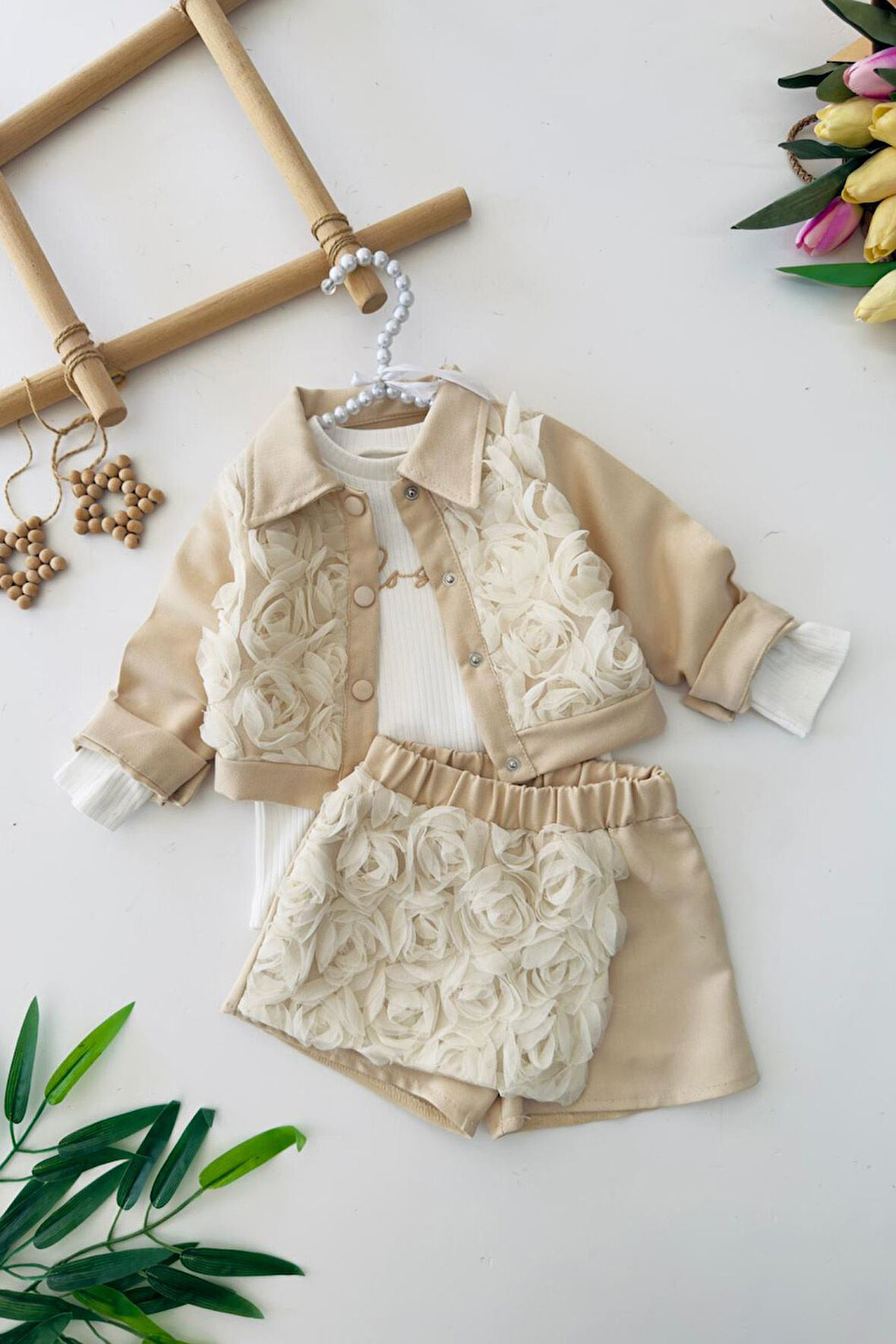 Miniğimin Cicileri Dokulu Gül Detaylı Kız Çocuk 3 lü Takım - Krem