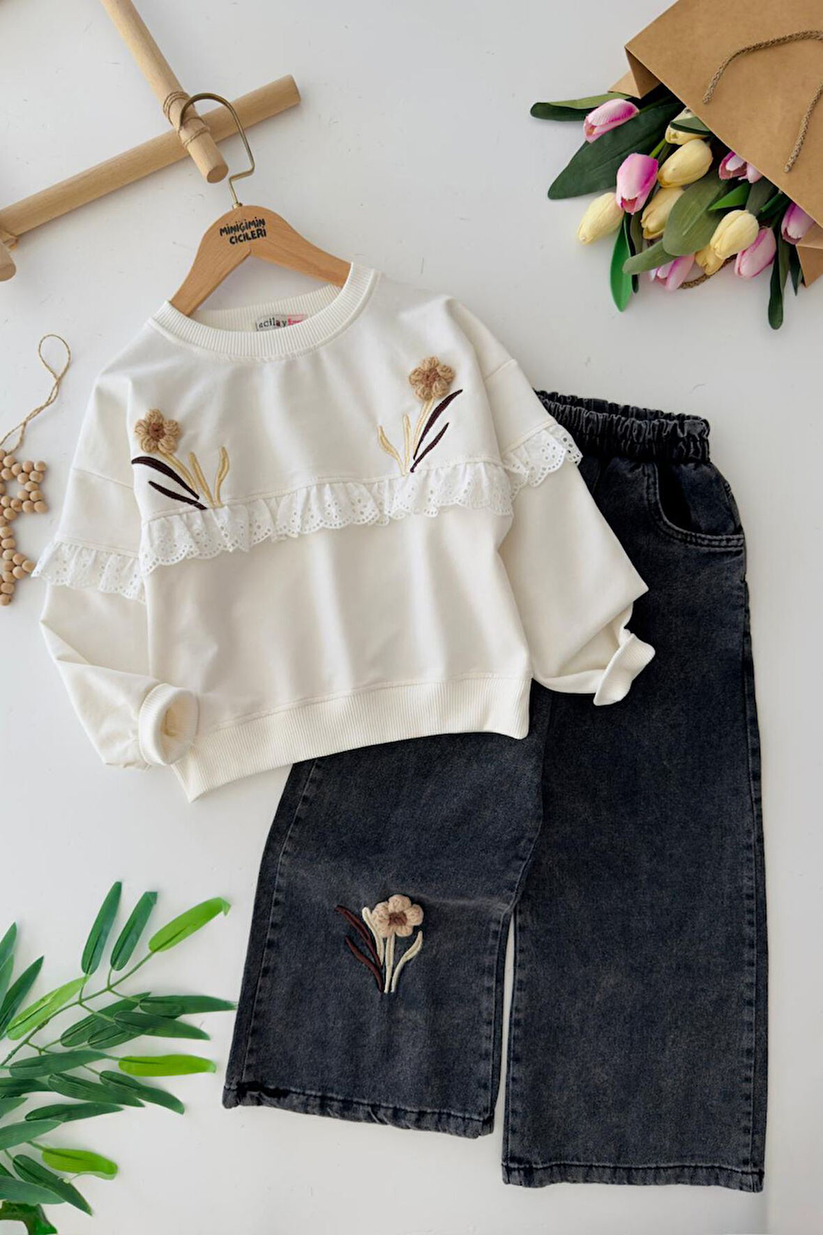 Miniğimin Cicileri Papatya Örgü Fisto Detaylı Kız Çocuk Bol Pantolonlu Takım - Siyah