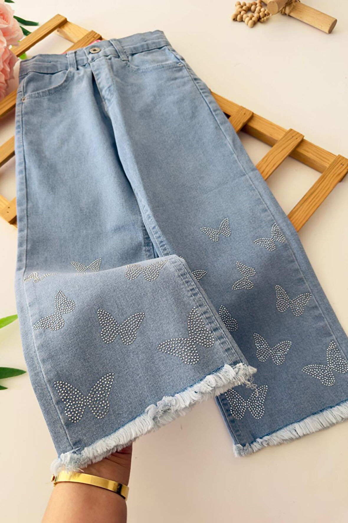 Miniğimin Cicileri Kelebek Taş İşleme Detaylı Kız Çocuk Yumuşak Kot Pantolon - Mavi