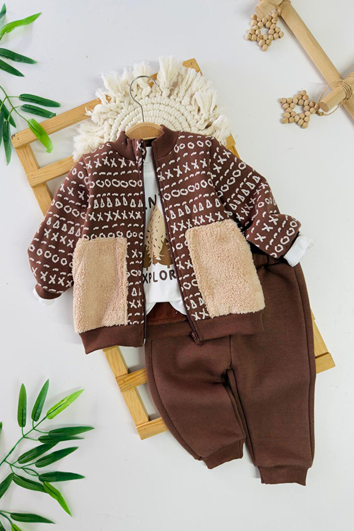 Miniğimin Cicileri Polar Cep Detaylı Desenli Erkek Çocuk 3’lü Kışlık Takım - Kahverengi