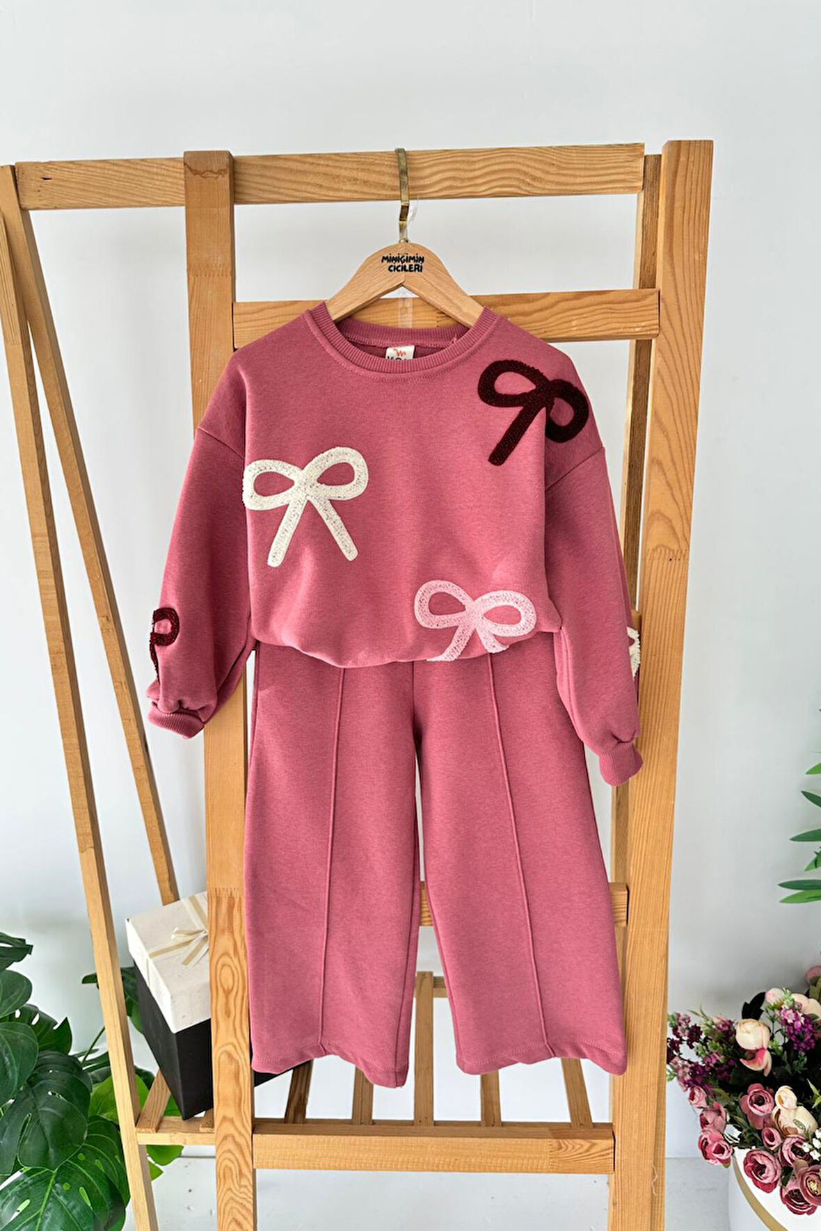 Miniğimin Cicileri Fiyonk Panç İşlemeli Kışlık Kız Çocuk Takım - Gül Kurusu