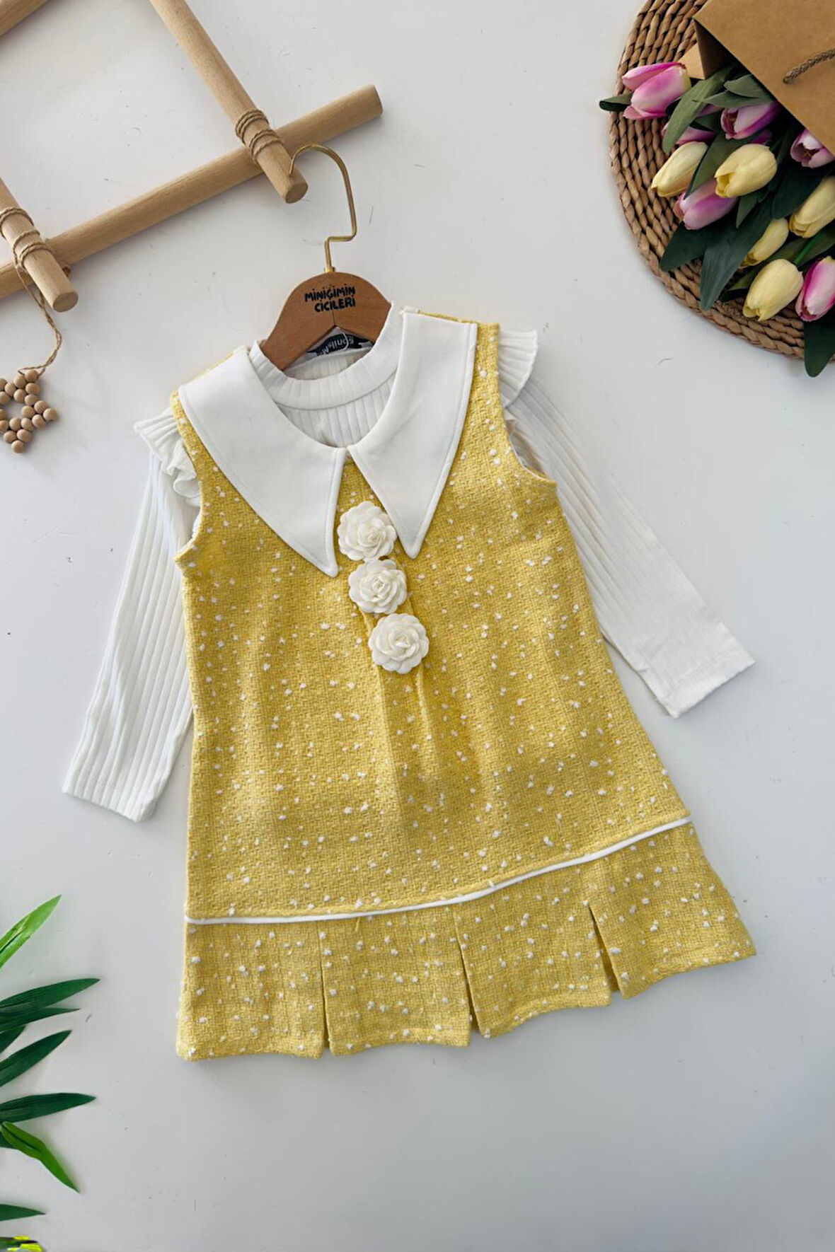 Miniğimin Cicileri Gül Detaylı Tüvit Elbise ve Badi Kız Takım - Sarı