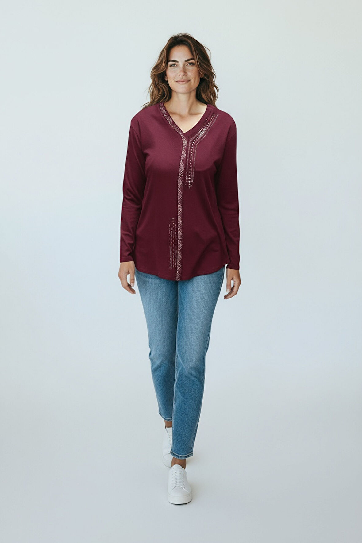 KADIN ÖNÜ KAPALI DÜĞME DETAYLI TAŞLI NERGİS MEVSİMLİK BLUZ