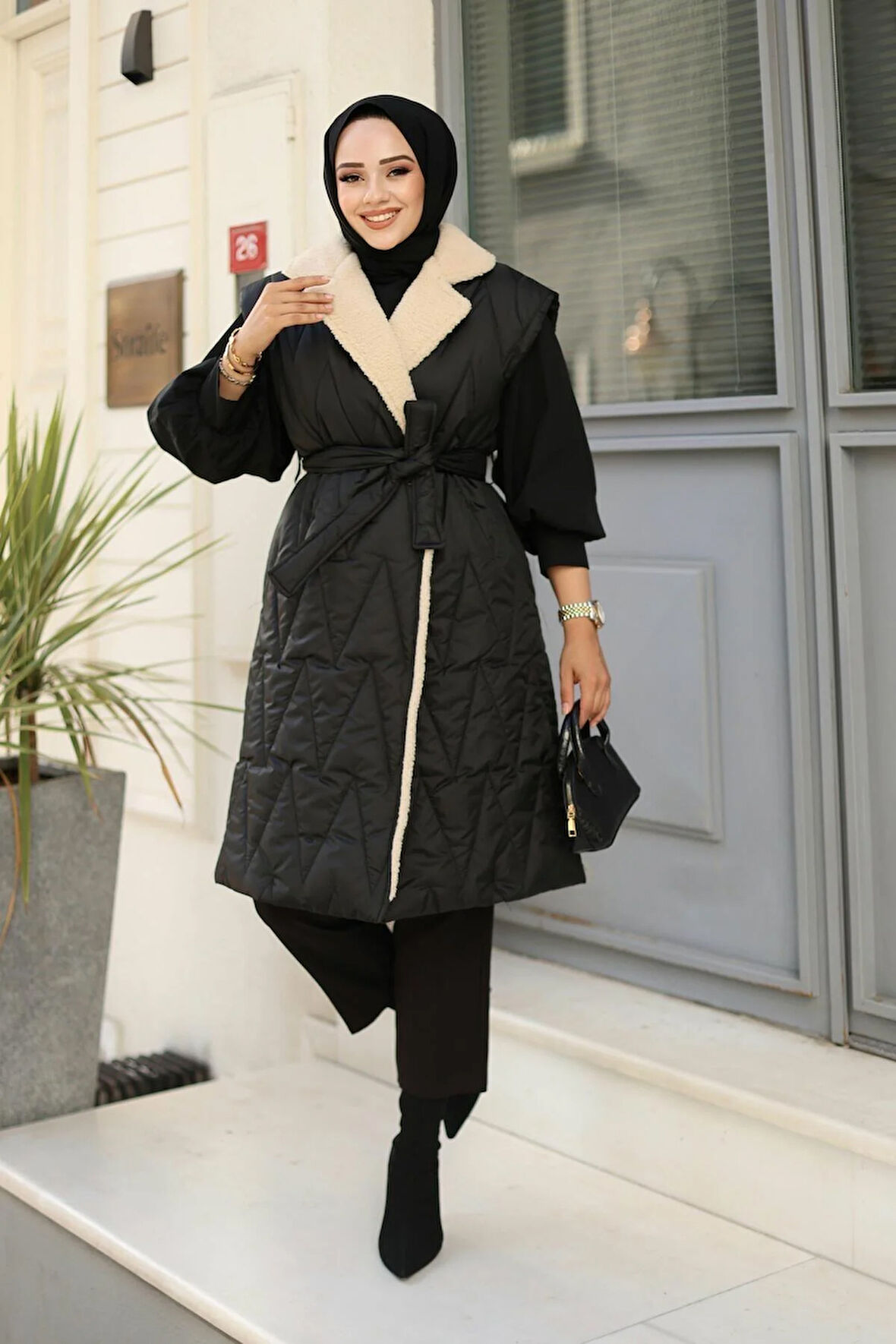 Kadın Kürklü Kapitone Yelek