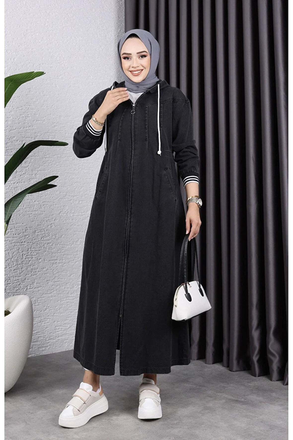 Kadın Fermuarlı Cepli Kapüşonlu Kol Ribanalı Denim Kot Kap