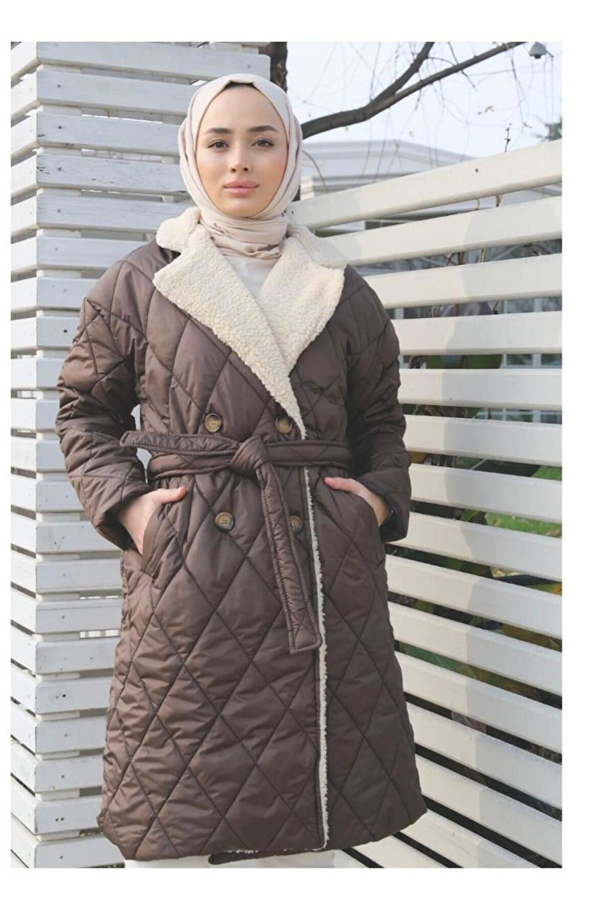 Kadın Düğmeli Şişme Mont