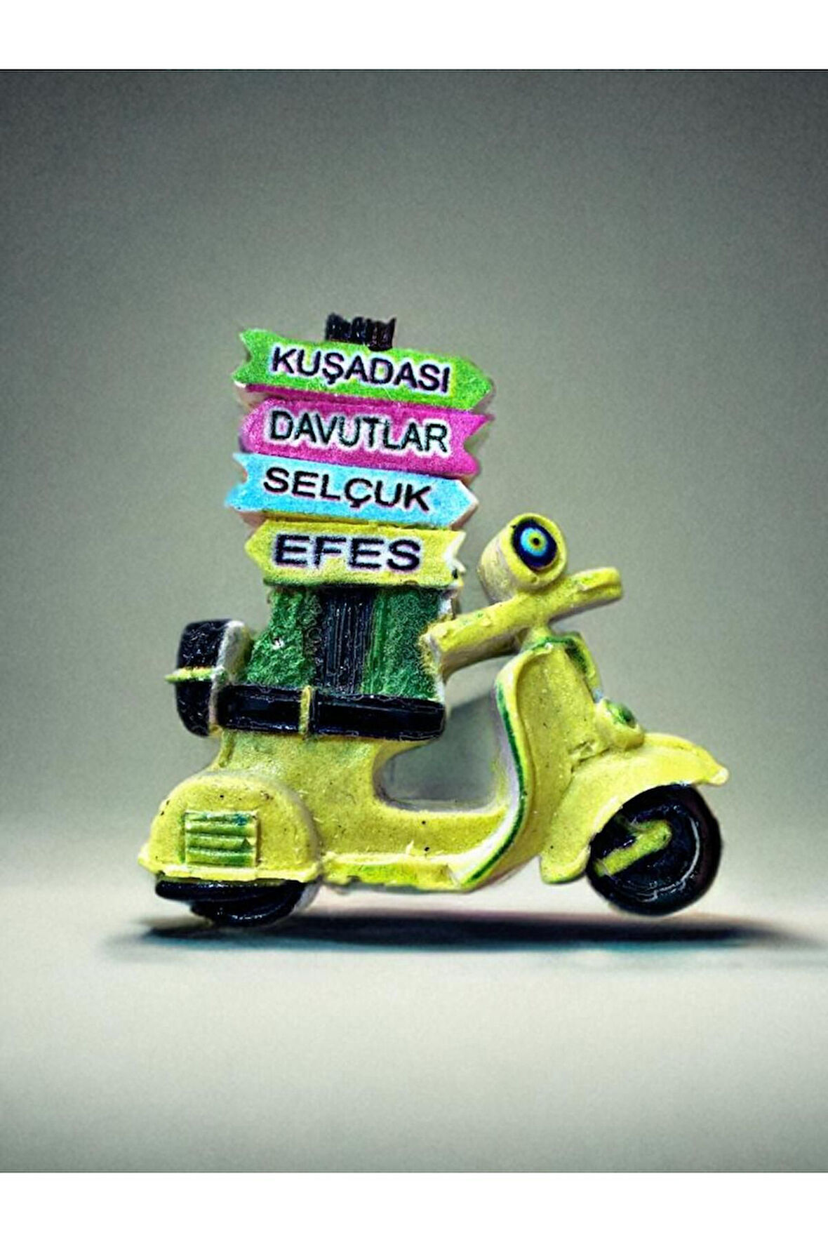 KUŞADASI / DAVUTLAR / SELÇUK / EFES Temalı Kabartmalı Polyester Magnet 6,5cm x 6,5cm Sarı